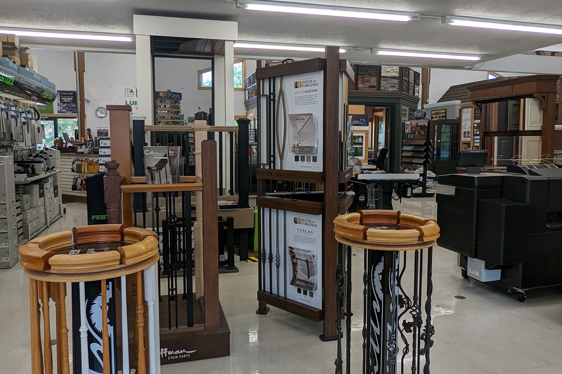 Interior Railing Display