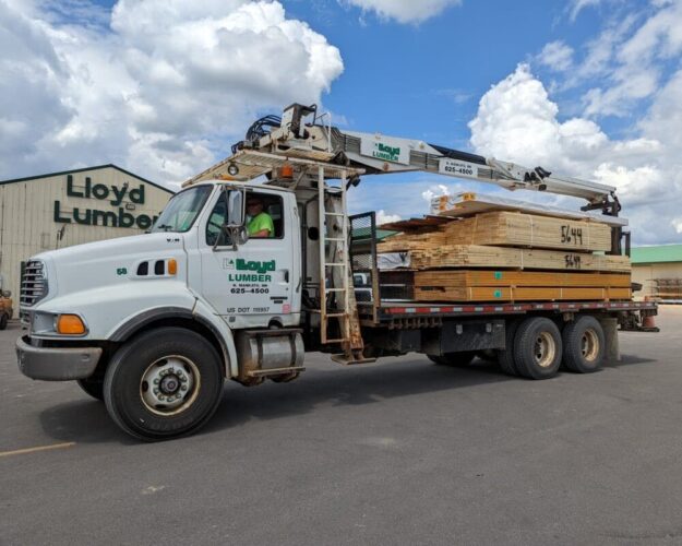 5 Reasons to Shop at a Lumber Supply Store