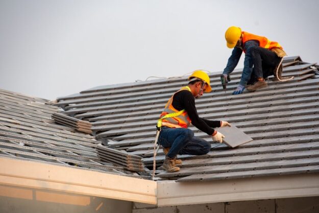 blog-image A Helpful Guide on Roofing Installation